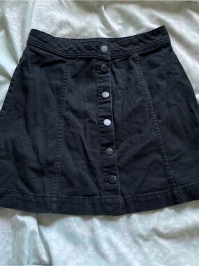 H&M Black Button-Front Mini Skirt